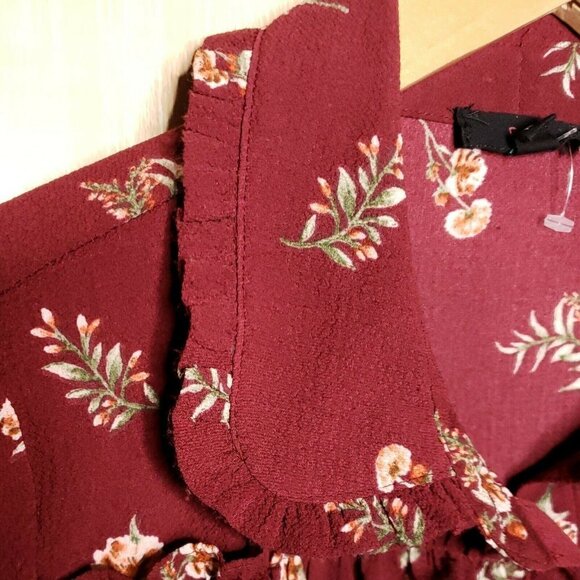 EAM Womens Red Floral Gauzy Textured Blouse Large - Picture 3 of 8